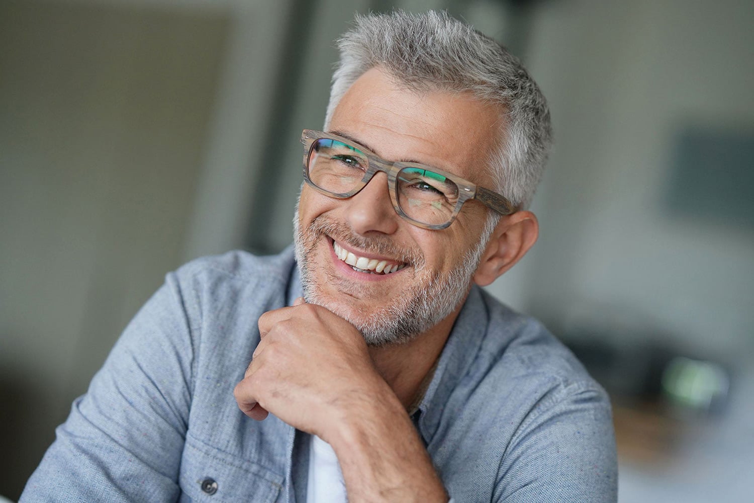 Benefits of Implant Bridge in Schaumburg, IL
